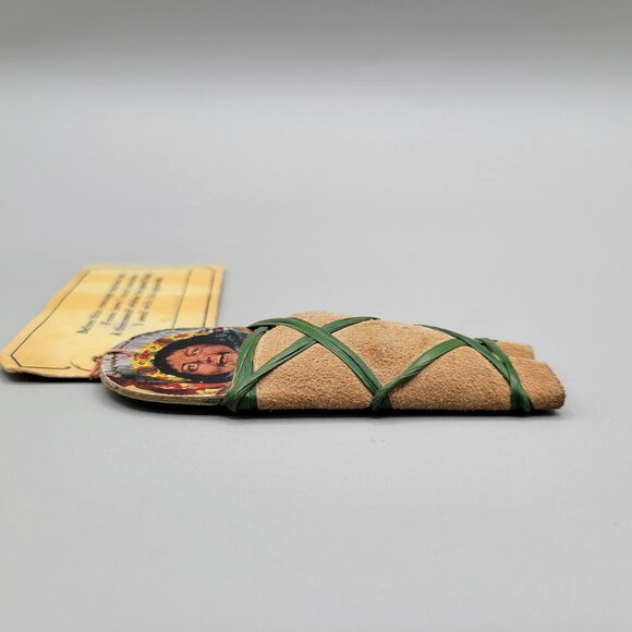 Grand Canyon Souvenir 1932 Papoose on Cradleboard Leather Wrapped Cardboard - Picture 8 of 9